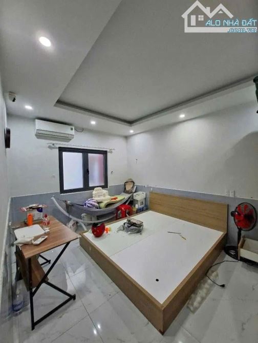 Bán Nhà k385A NGUYỄN VĂN LINH gần Đại học duy tân, gần sân bay Đà Nẵng.