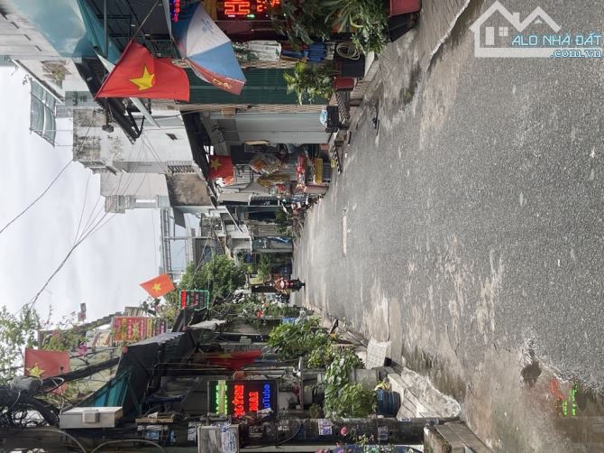 A134 - HÊM XE HƠI THÔNG- 1 XẸT LÊ ĐÌNH CẨN - NHÀ 2 TẦNG - 4X16M, CHỈ 4 TỶ 35