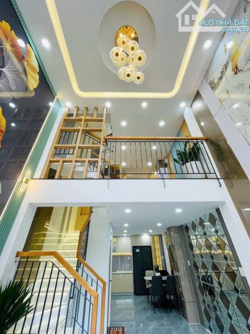 Bán Gấp Nhà Phố 4 Tầng Xe Hơi Đỗ Trước Nhà Lê Đức Thọ P16 Quận Gò Vấp