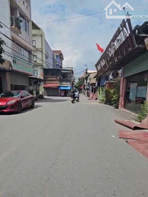ĐẤT TIỂU HỌC ĐƯỜNG OTO GIÁ 1.860 tỉ HƯƠNG MẠC TỪ SƠN