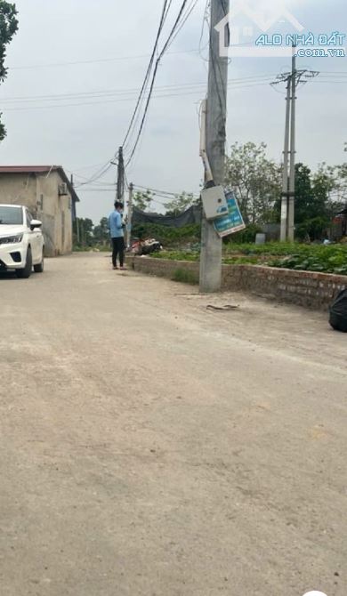 A HÙNG NHỜ  BÁN LÔ ĐẤT SIÊU ĐẸP - ĐÔNG LAI, QUANG TIẾN, SÓC SƠN 📍 Vị trí: Thôn Đông Lai,