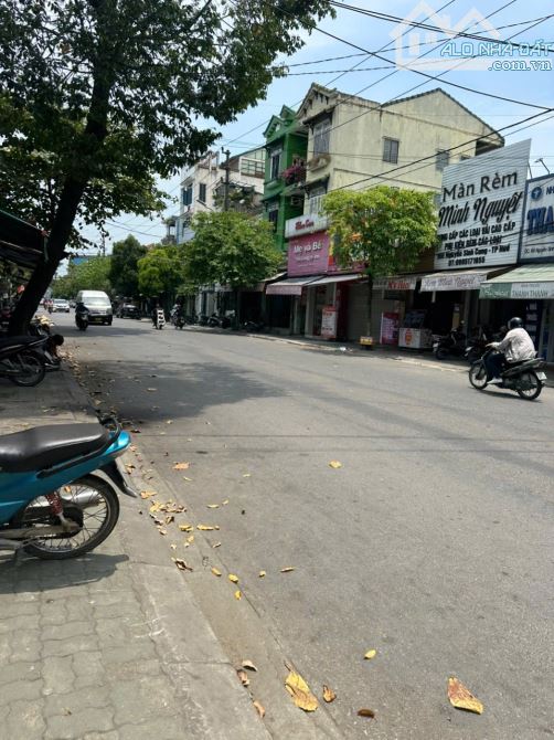 Cần Bán Nhà 3 Tầng Mặt Tiền Nguyễn Sinh Cung✅✅✅