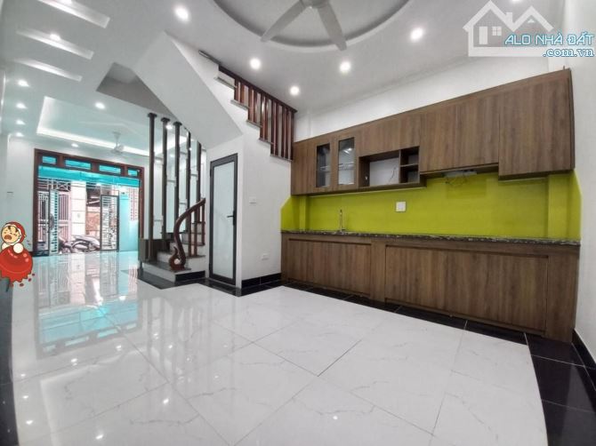 🍂 4,86 tỷ ô tô cửa Hữu Hoà Thanh Trì 🍂 vị trí vàng, cuối Kim Giang gần Văn Quán  🍂
