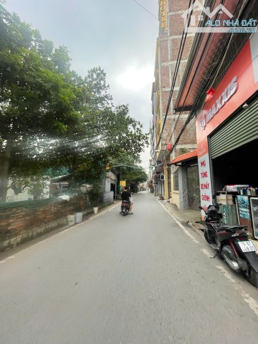 Chủ cần Bá.n Nhà An Khánh, ngõ nông, sát đường ô tô tránh, 33m2, 5 tầng, nhỉnh 5 tỷ