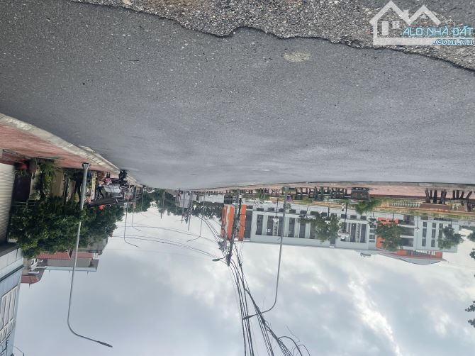 BIỆT THỰ ĐẸP – NAM HỒNG, ĐÔNG ANH  .  125m² – MT 10,5m  Biệt thự 2 tầng