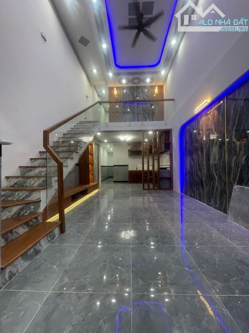 Bán Nhà Sổ Chung Gần Cây Xăng Tân Long, Phường Tân Đông hiệp Dĩ an Bình dương 2 tỷ 300 tr