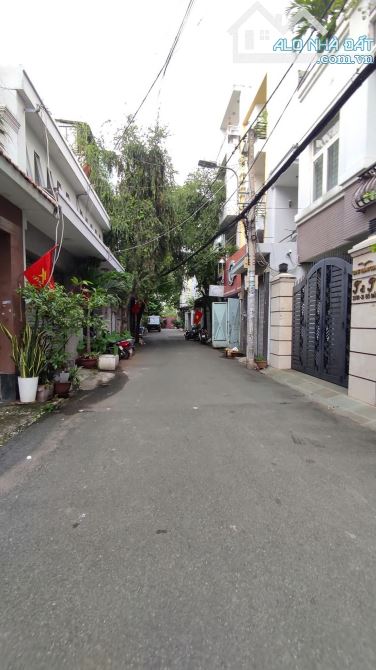 Bán nhà hẻm 8m Gò Dầu Tân Phú 4x20m đúc 3 lầu giá 9.9 tỷ TL (cách Tân Sơn Nhì 200m)