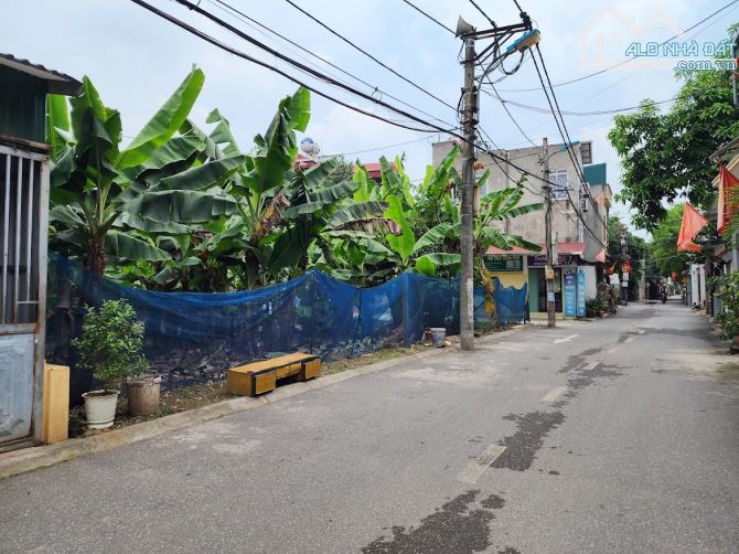 Yên Mỹ bán ĐẤT tặng nhà 2 tầng ĐẸP 40m2 Ô tô 20m TC Quanh 4 tỷ