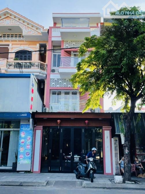 🔥🔥🔥🔥🔥Cho thuê nhà 3 tầng mặt tiền ĐIỆN BIÊN PHỦ rộng rãi thoáng mát sạch sẽ