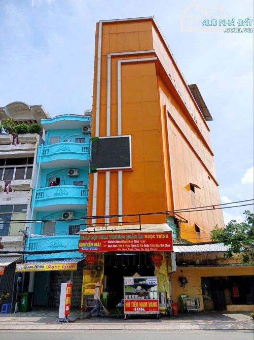 HÀNG KHỦNG ! NHÀ MT CHỢ LỚN Q6 (4,2X16) NỞ HẬU 10M. 5 LẦU, 14 PN, THANG MÁY. GIÁ CHỈ 27 TỶ
