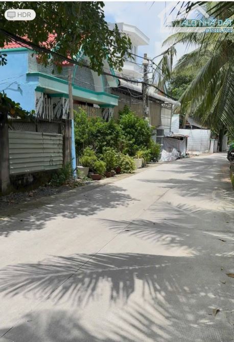 BÁN ĐẤT MẶT TIỀN THẠNH LỘC 52 - THẠNH LỘC 30X40M CÓ 1033M2 THỔ CƯ QH ĐẤT GIÁO DỤC
