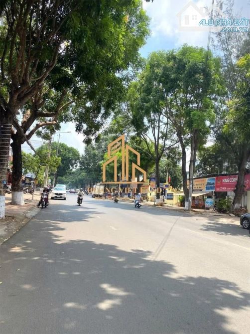 🌻BÁN NHÀ 1 TRỆT 3 MÊ MẶT TIỀN ĐƯỜNG PHAN CHU TRINH, 5*19, GIÁ 16.5TỶ