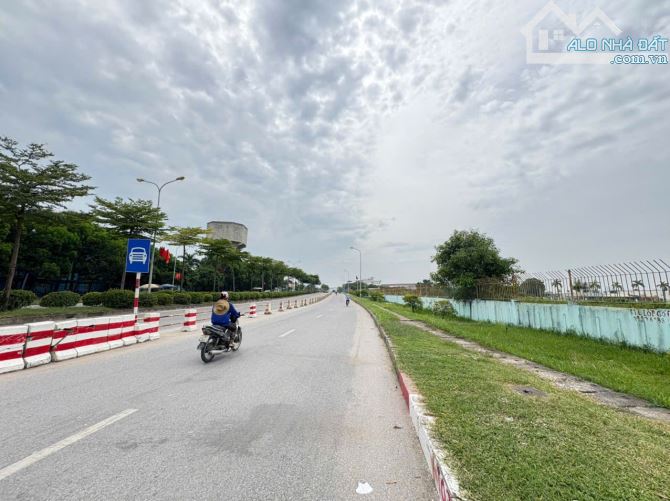 ❤️ĐƯỜNG Ô TÔ VÀO TẬN ĐẤT-CÁCH TRỤC KINH DOANH 30M-NGAY DỰ ÁN CẦU THƯỢNG CÁT-BV NHIỆT ĐỚI
