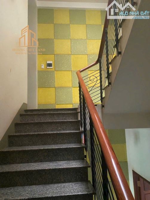 BÁN NHÀ 1 TRỆT 3 MÊ MẶT TIỀN ĐƯỜNG PHAN CHU TRINH  Diện tích: 5x19,76m  thổ cư 100% (