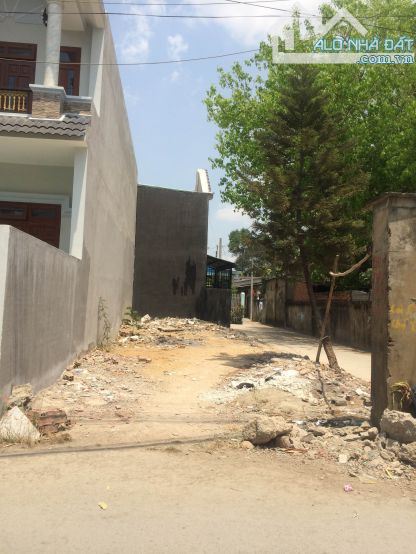 Chủ kẹt tiền bán gấp lô đất 1 sẹc Tây Hòa Suôi Dinh Đồng Nai