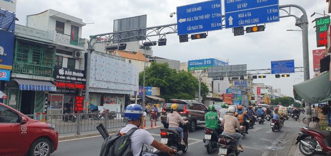 MẶT TIỀN NGUYỄN OANH -P6 , DT : 8m x 34m , CẤP 4  GIÁ CHỈ : 38.5TY TL
