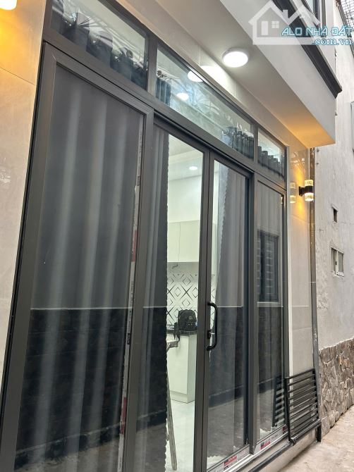 CHÍNH CHỦ CẦN BÁN NHÀ PHỐ GÒ VẤP,  2 TẦNG,  PHAN VĂN TRỊ, NHÀ MỚI XINH,