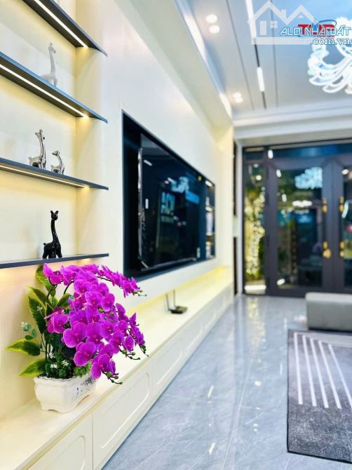 Bán nhà 4 tầng tại Chùa Hàng , Dư Hàng Kênh , Lê Chân Giá  6 tỷ 500