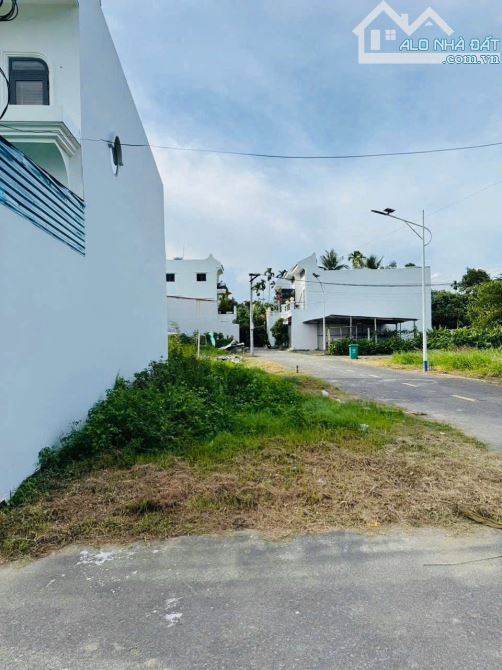 LÔ GÓC DIÊN AN - DIÊN KHÁNH GIÁ ĐẦU TƯ