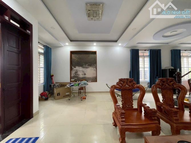 Bán nhà 1tr1l dt 140m giá 8ty6 còn bớt nằm MẶT TIỀN đường 160 ,Tăng Nhơn Phú A ,q9