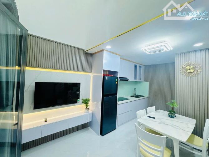 Lê Văn Sỹ, P.12- QUẬN 3 –  NHÀ ĐẸP FULL NỘI THẤT – Ở NGAY- HẺM AN NINH- 4.68 TỶ