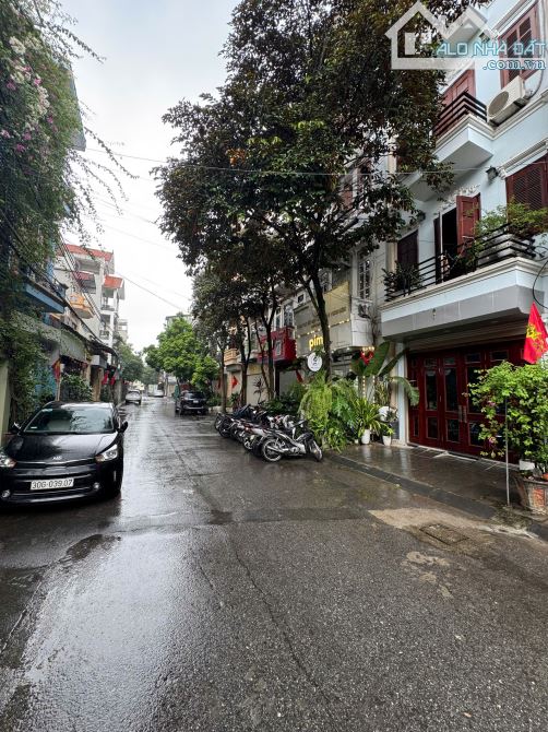 Bán nhà Phúc Lợi, Long Biên phân lô vỉa hè ô tô tránh kinh doanh 74m mt6m 5tầng