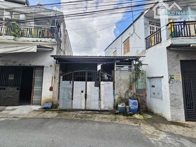 Nhà gần Ngã Tư Chiêu liêu, P Tân Đông Hiệp, Tp Dĩ An.