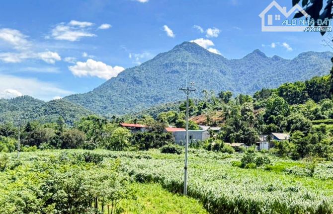 Hơn 4tr/m2 đất đẹp Tản Lĩnh, gần Vân Hòa, Hồ Suối Hai, 1802m, 450m tc, gần TL, vuông, oto.