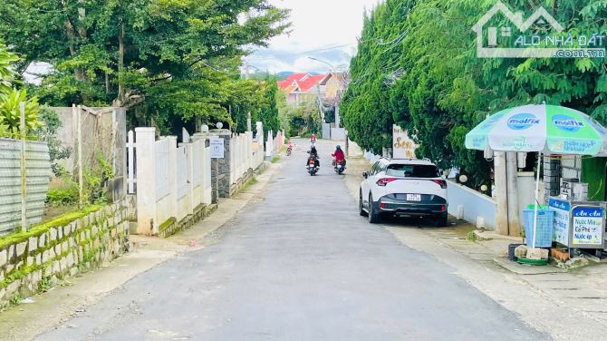 💎 Chào Bán Nhà Cấp 4 Mặt Tiền Hoàng Hoa Thám 💎 Cung Đường Triệu Đô Đà Lạt .