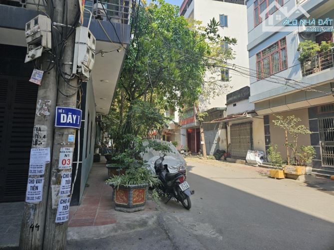 Bán đất Ngã 5 Hà Trì, 35m², MT 3.5m, ô tô tránh đỗ ngày đêm cách 5m!