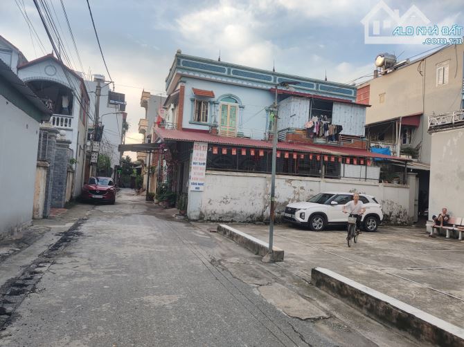 📌NGÔ GIA TỰ, LB, 42m2, PHÂN LÔ GIÁO VIÊN, 2 THOÁNG, NGÕ Ô TÔ, 7.x