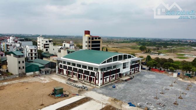 🔥THÔN ĐÔNG VIỆT HÙNG ĐÔNG ANH  ÔTÔ 7 CHỖ VÀO ĐẤT ÁCH 30M RA BÌA LÀNG SÂN CHƠI CHUNG GI,Á