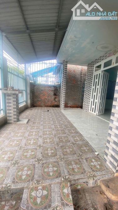 Bán đất tặng nhà cấp 4 -phường quang vinh Đường ô tô thông . Chỉ 1Tỷ850tr