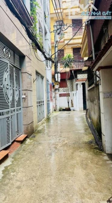Bán nhà Trần Cung - 56m2 - 4tầng - 4m MT - ngõ thông 3 gác tránh nhau - 50m ra phố 13 ty