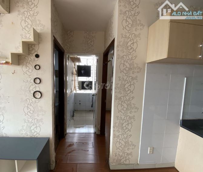 Cần cho thuê chung cư Quang Thái 63m 2PN giá 8 triệu , vào ở liền