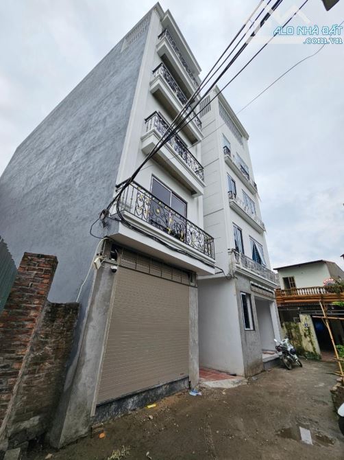 LIÊN MẠC BẮC TỪ LIÊM NHÀ 5 TẦNG 35M NHÀ MỚI Ở LUÔN GIÁ 5.25 TỶ