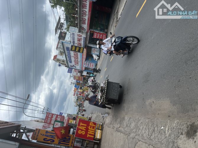 - BÁN NHÀ MẶT TIỀN NGUYỄN ẢNH THỦ,PHƯỜNG TÂN CHÁNH HIỆP,Q12 - KD ĐỈNH 4 TẦNG