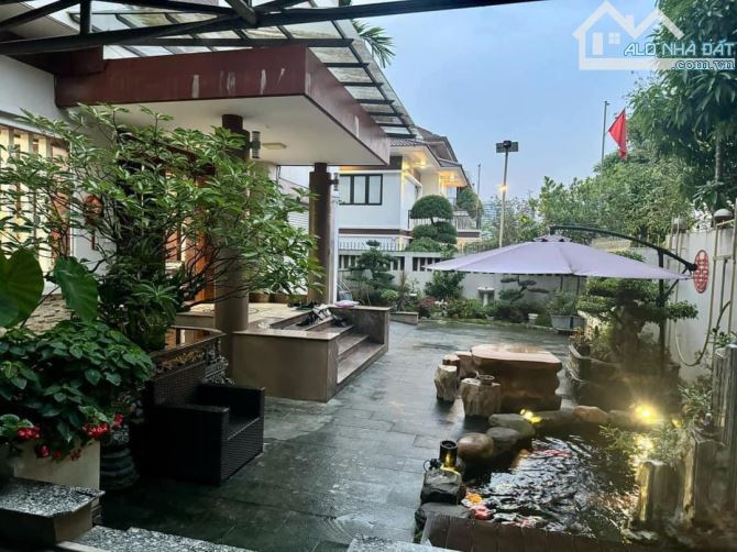 Cần tiền trả nợ ngân hàng bán gấp biệt thự mặt  đường đại lộ Trần Hưng Đạo, Tp Lào Cai
