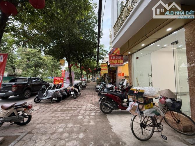 SIÊU PHẨM MẶT PHỐ KIM GIANG 45Mx5T-ĐẸP-VỈA HÈ ĐÁ BÓNG - KINH DOANH ĐỈNH-GIÁ 17.8 TỶ