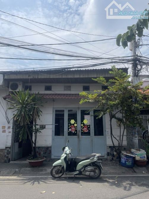 MẶT TIỀN SIÊU ĐẸP 6,2X18 ĐÔNG LÂN GẦN NGUYỄN THỊ SÓC BÀ ĐIỂM 108M2 DÒNG TIỀN 15TR/T