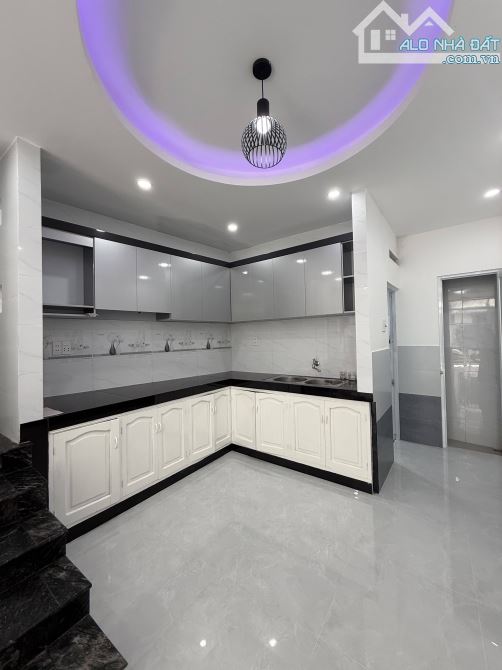 Nhà mới tinh Trung Tâm Trưng Nữ Vương giá chỉ 3tỷ X