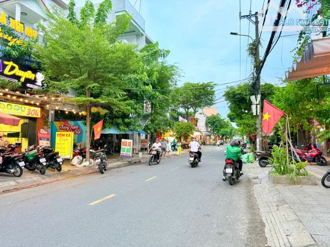 BÁN ĐẤT TẶNG MẶT BẰNG KINH DOANH – DÒNG TIỀN 20 TRIỆU/THÁNG – VỊ TRÍ VÀNG CHÂU THỊ VĨNH TẾ