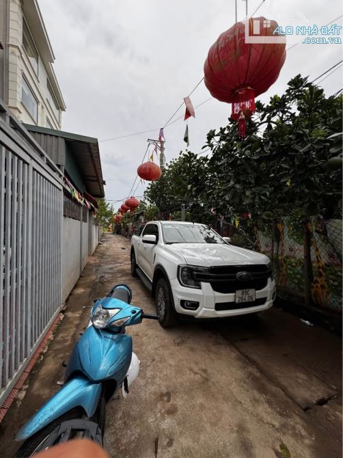 Nhà Nguyễn Khoái - Phân Lô Oto  - Nở Hậu - Ngõ Thông KD
