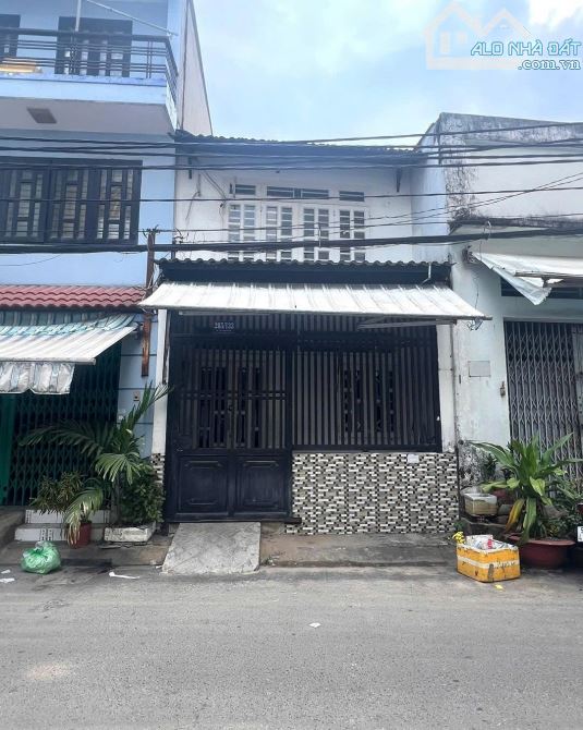 Bán nhà hẻm 129 Bạch Đằng - Tân Sơn Nhất. DT: 3.8x14,(52m2) nở hậu. Giá: 8.8 tỷ tl