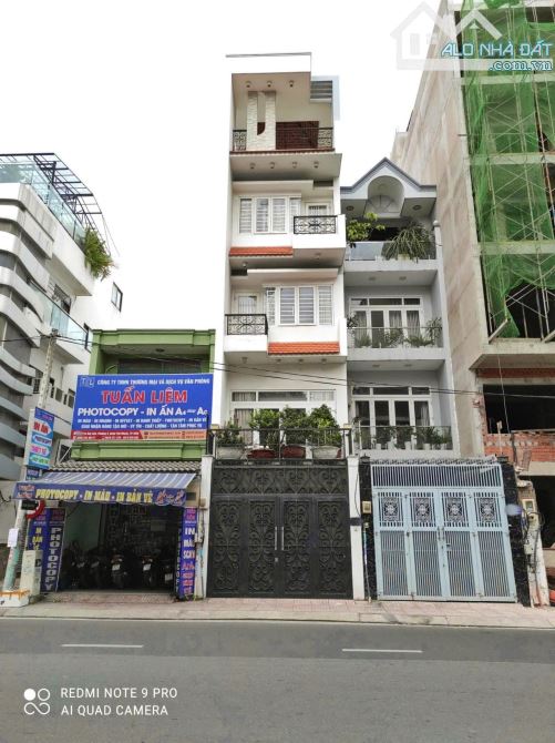 Bán nhà 164 Đào Duy Anh, P.9, Q.Phú Nhuận (nay là P.Đức Nhuận, TP.HCM) giá 20 tỷ TL