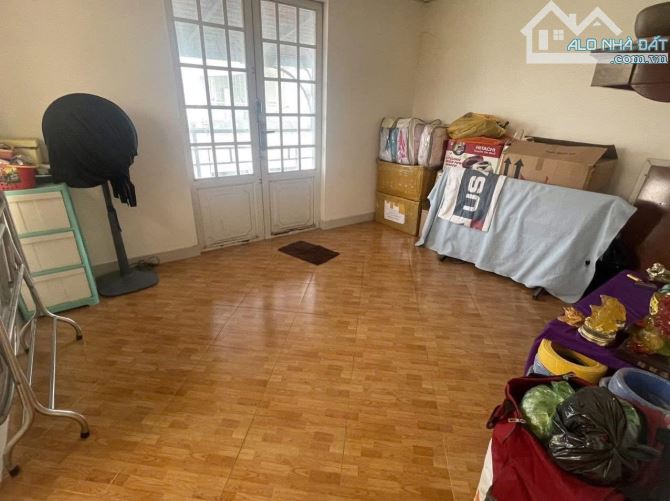 HẺM XE HƠI GIÁP QUẬN 1 5,2x10 3PN-Hẻm 6M