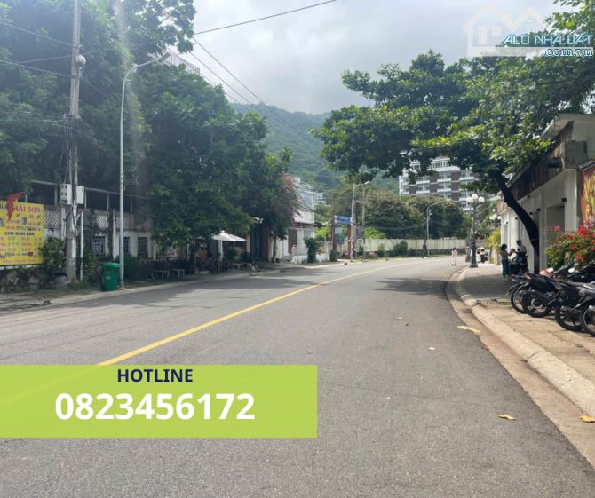 BÁN ĐẤT BIỆT THỰ SÁT BIỂN BÃI DÂU TRẦN PHÚ TP. VT 165M2 (10X18M) FULL THỔ CƯ, GIÁ 14 TỶ