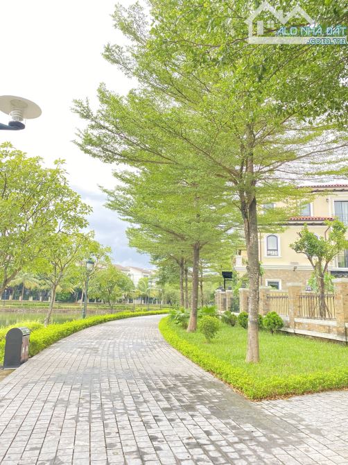 Bán căn Biệt thự 387m2 siêu đẹp dự án Nam An Khánh