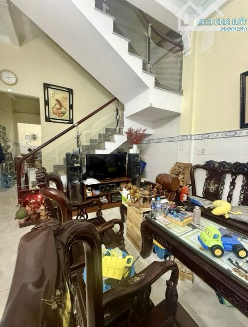 BÁN GẤP NHÀ 3 TẦNG DT 100M2 - KIỆT Ô TÔ 5.5M LÊ HỮU TRÁC, SƠN TRÀ - CHỈ 8.9 TỶ