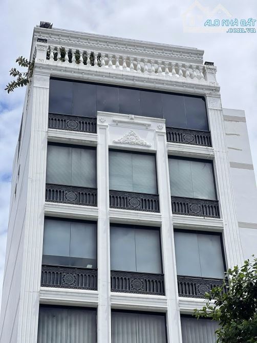 BÁN BUILDING MẶT TIỀN TRUNG TÂM QUẬN 3 – ĐỐI DIỆN GA SÀI GÒN